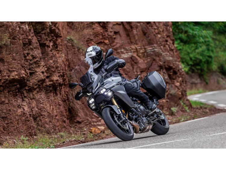 YAMAHA TRACER 9 GT 