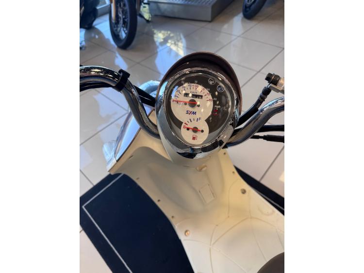 SYM MIO 50