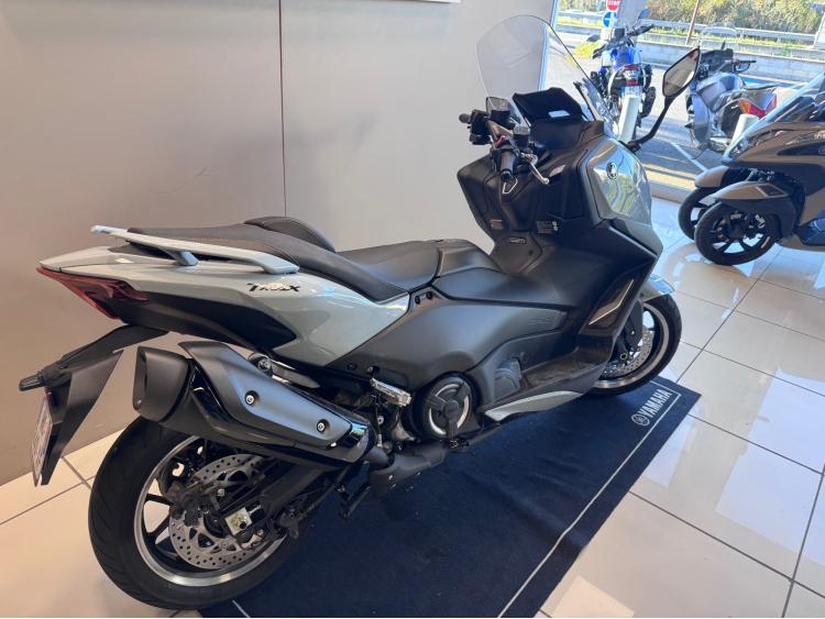 YAMAHA XP T-MAX 560 TECH MAX