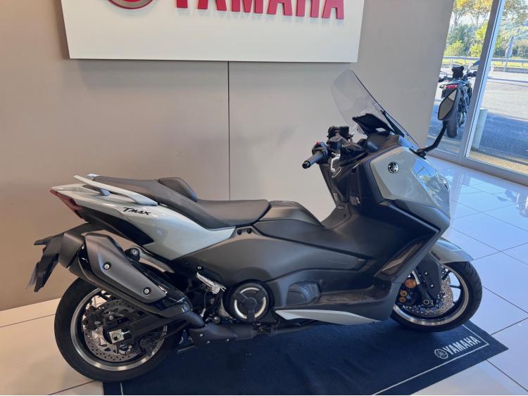 YAMAHA XP T-MAX 560 TECH MAX