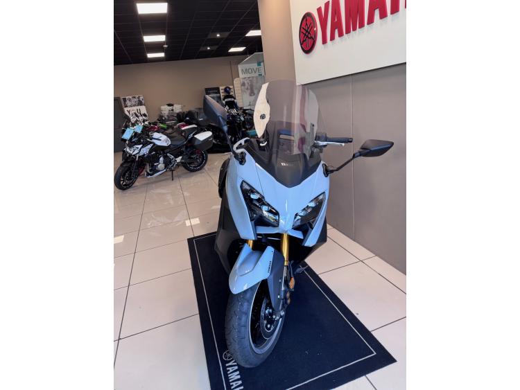 YAMAHA XP T-MAX 560 TECH MAX