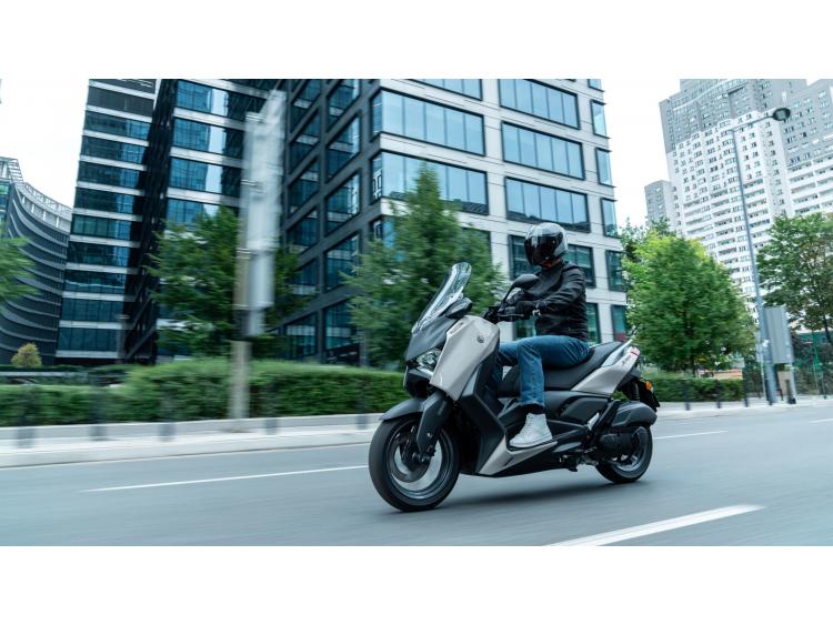 YAMAHA XMAX 125 TECH MAX 