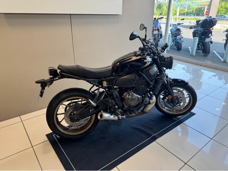 YAMAHA XSR 700 ABS