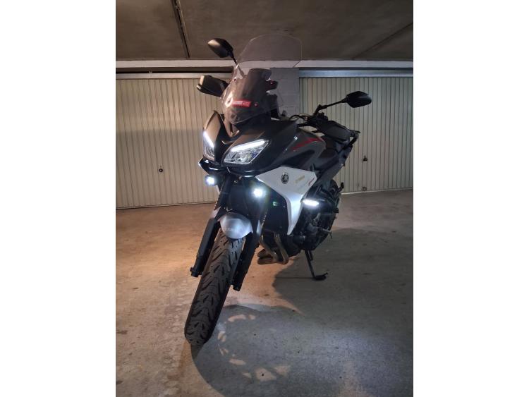 YAMAHA TRACER 900