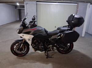 YAMAHA TRACER 900