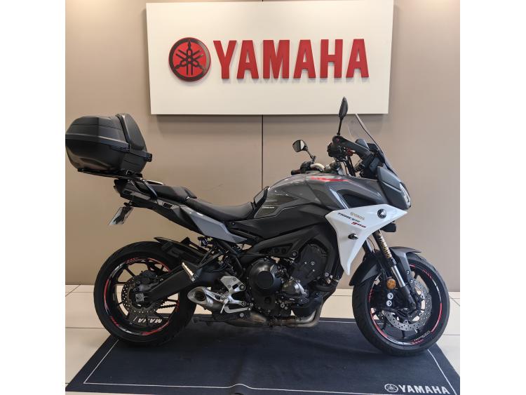 YAMAHA TRACER 900