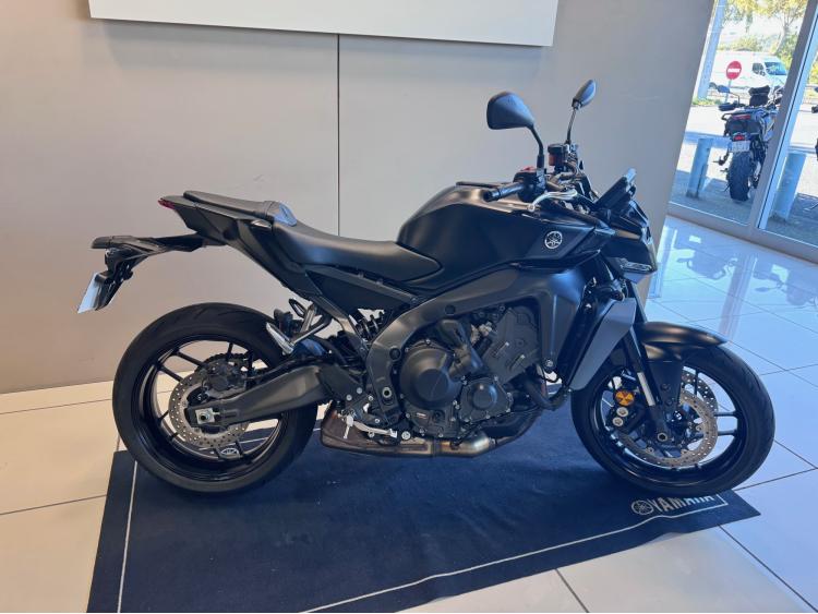 YAMAHA MT-09  Y-AMT