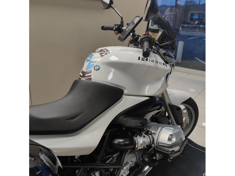 BMW R1200R
