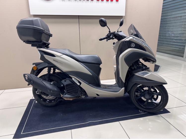 YAMAHA TRICITY 125