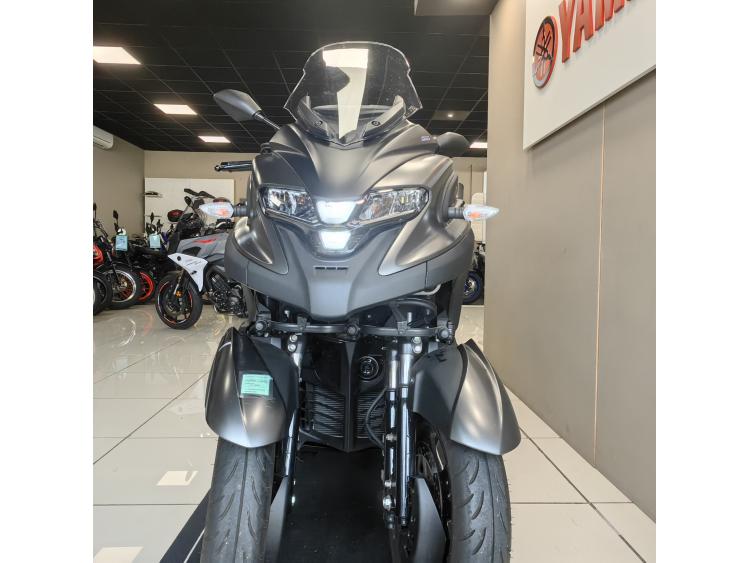 YAMAHA TRICITY 300